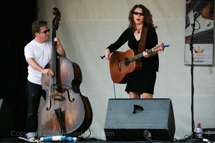 Gloucester Blues Festival photos 2008 Kings Square